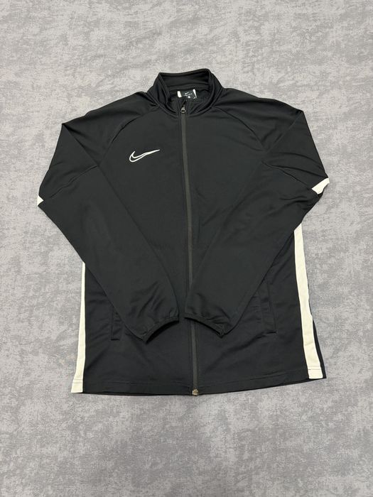 Суичери-Nike,Adidas,boss