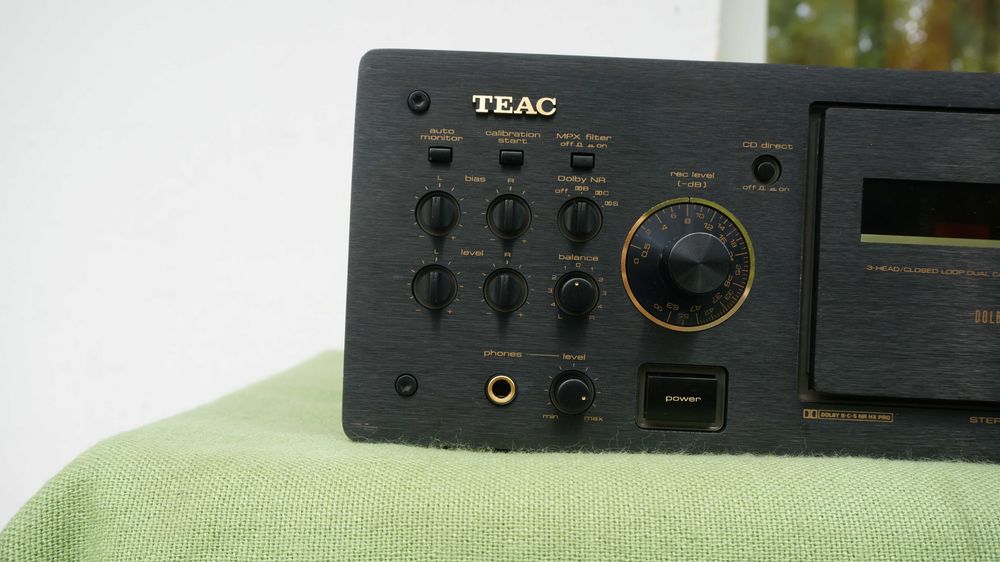 Casetofon deck TEAC V6030S