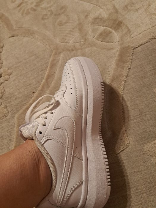 Дамски високи кецове Nike