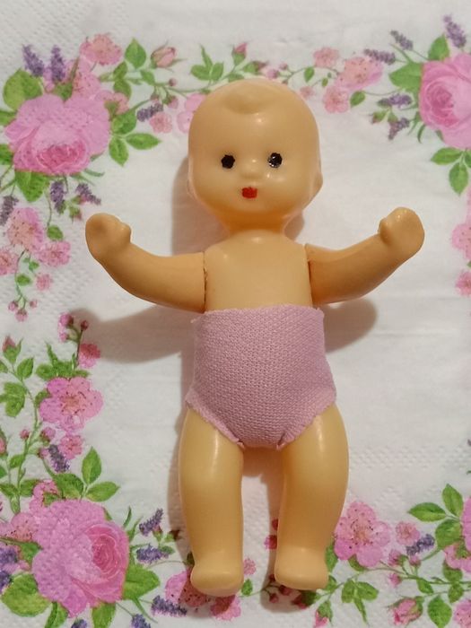 Кукла ГДР советских времён