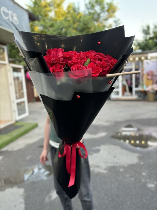 Акци на  розы 70 см