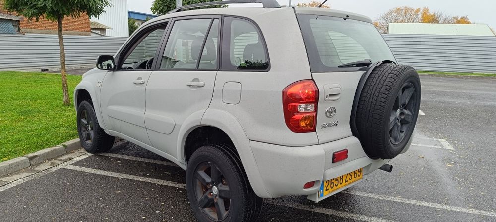 De Vânzare Toyota RAV4 4x4 Recent Adus 2.0 Diesel 116cp Inaltat