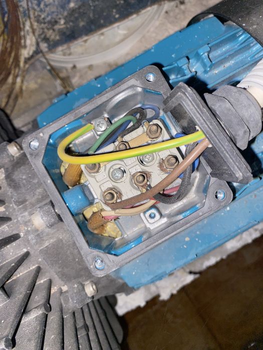 Монтаж вентиляций