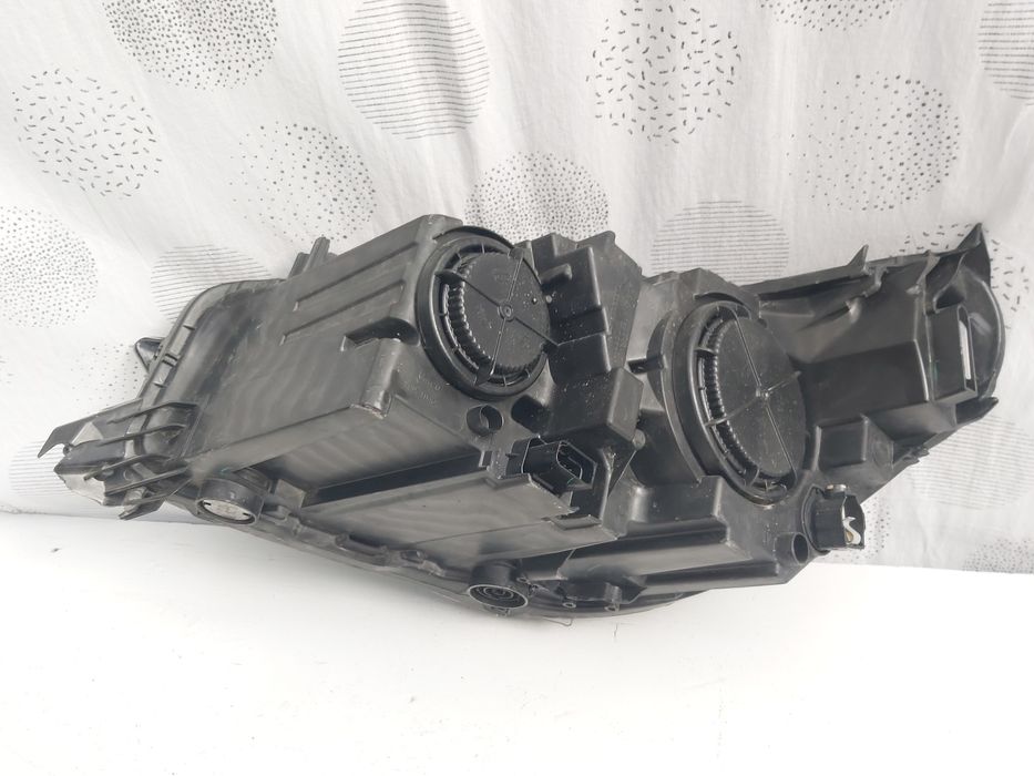 Фар опел корса ф Opel Corsa F