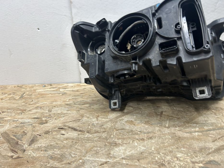 Far faruri bmw X3 F25 X4 F26 lci bi xenon stanga 2015-2018