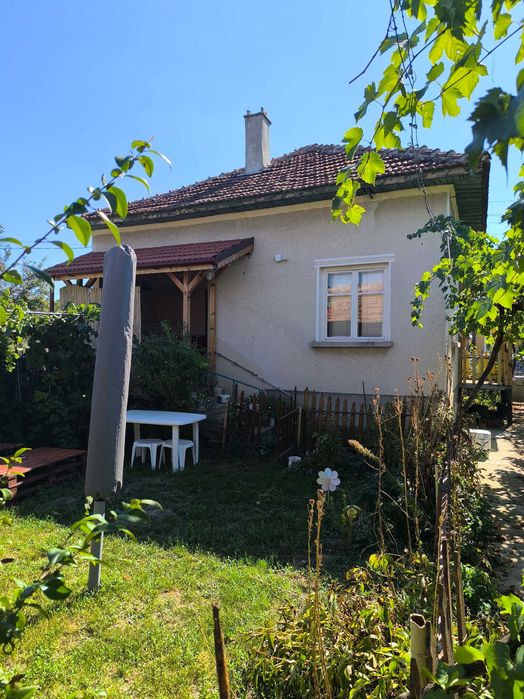 Продава се Къща в София, Хаджи Димитър - 60 кв.м за 298 €/кв.м - Снимка #1