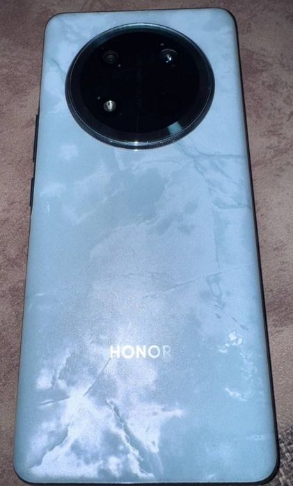 HonoR 9x c 12/256  Srochno sotiladi