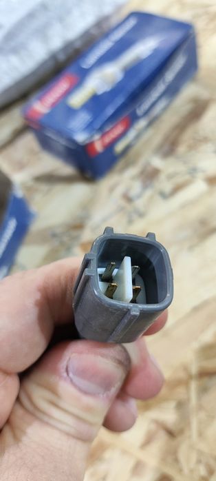 Продам лямбда зонд Denso dox 0500 (оригинал)