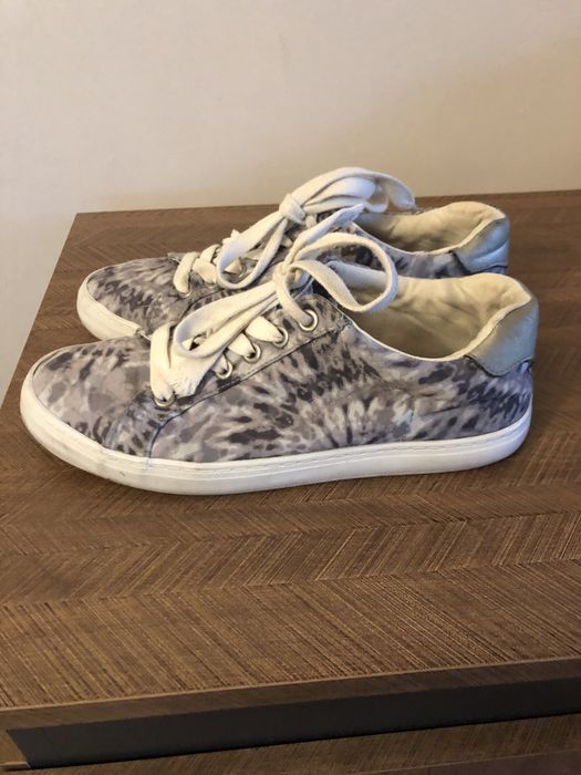 Дамски кецове - 6 евро