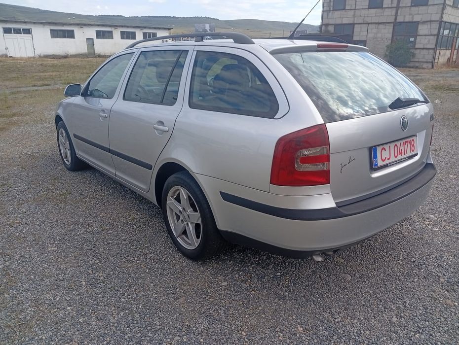 SKODA Octavia 2009 — imagine 3