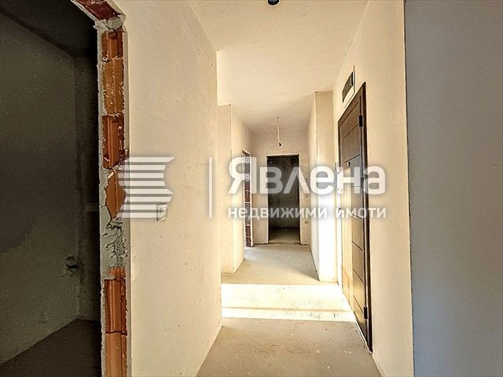 Продава се Тристаен апартамент в Варна, Чайка - 122 кв.м за 2173 €/кв.м - Снимка #3