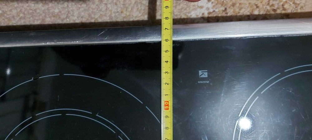 Стъклокерамичен плот - котлон печка стъкло