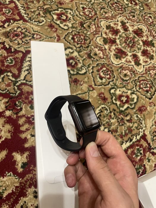 Продаю Apple watch series 3 38mm