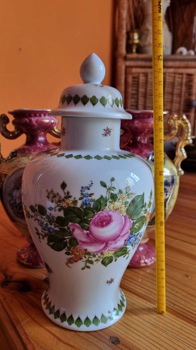 Vaza chinezeasca  deosebita