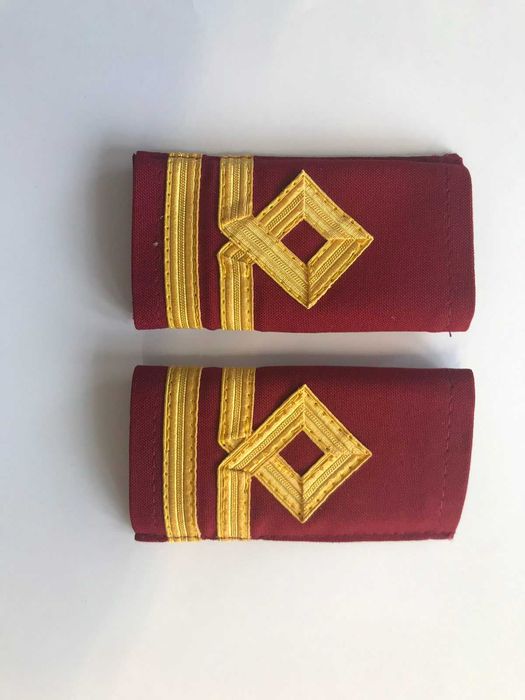 Пагони Морски Офицери