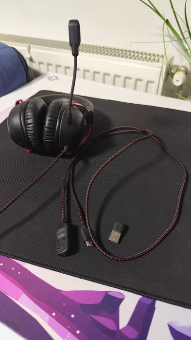 Căști gaming HyperX Cloud III, Black/Red.