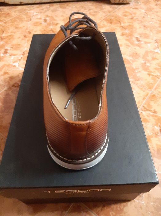 Мъжки обувки TEODOR