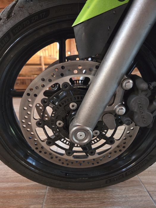 Vând Kawasaki er 6n A2