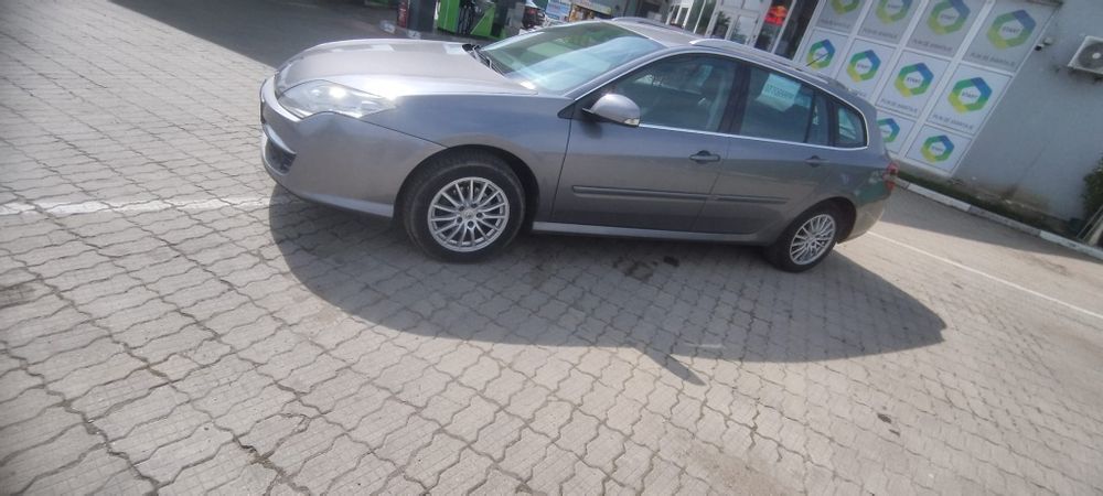 RENAULT Laguna 2011 — imagine 3