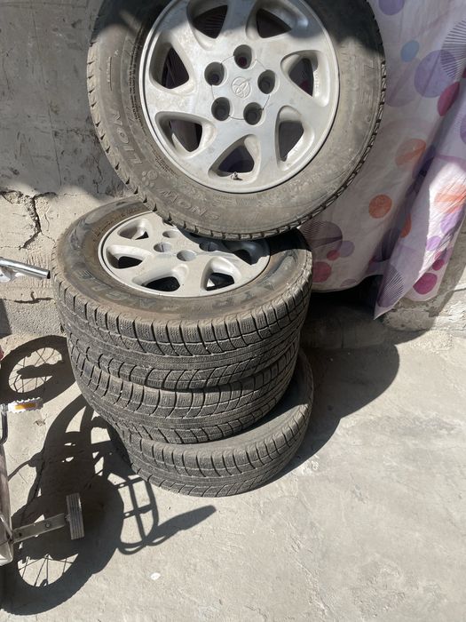 Диски с резиной срочно