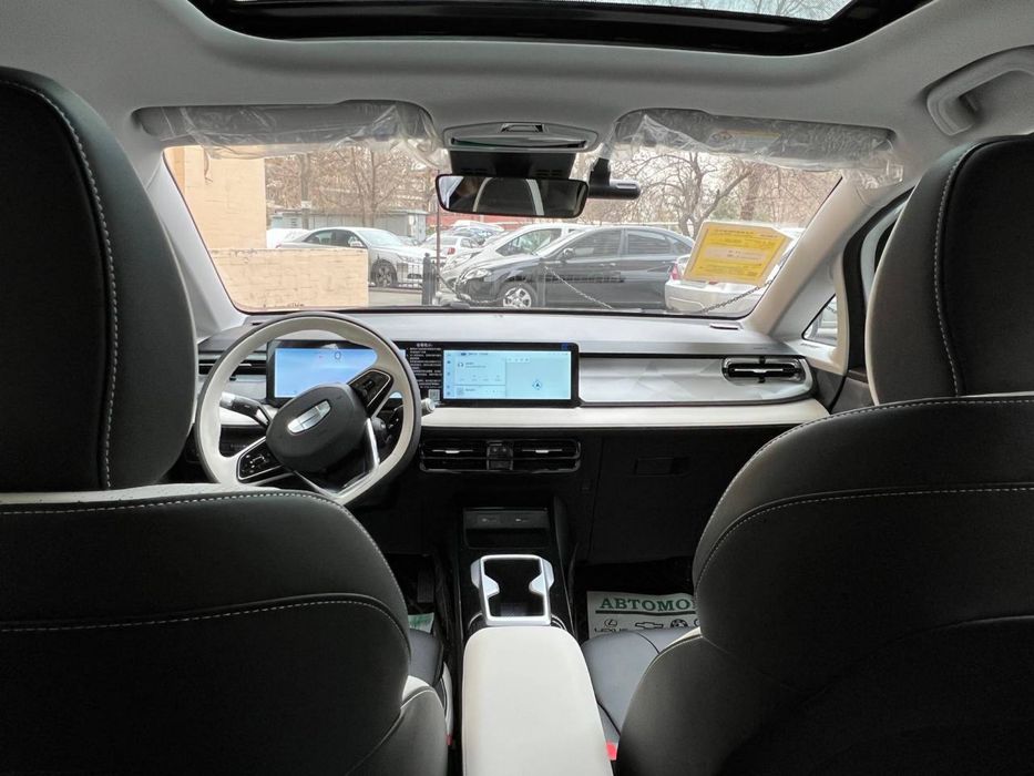 Geely Geometry E elektrmobil электрмобиль