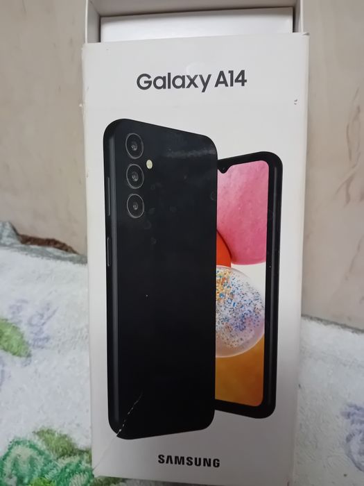 Продам телефон самсунг