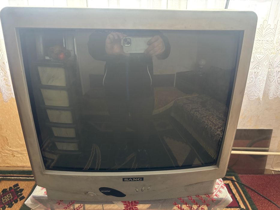 Стари телевизори с кинескоп