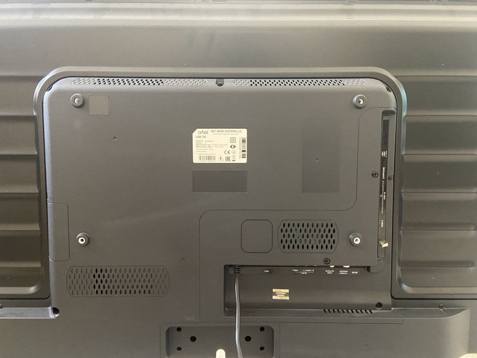 Телевизор на запчасти