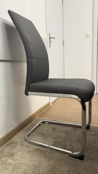 Сив стол от aiko