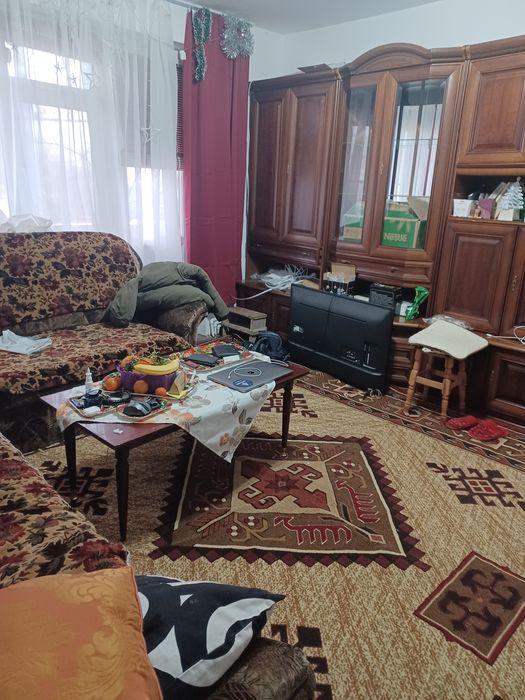 Apartament 3 camere 80 mp in centru