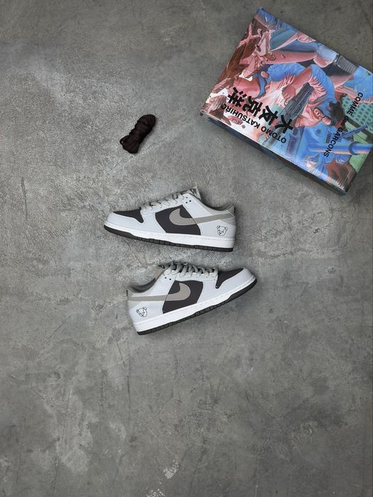 Otomo Katsuhiro X Nike SB Dunk Low Beige Brown