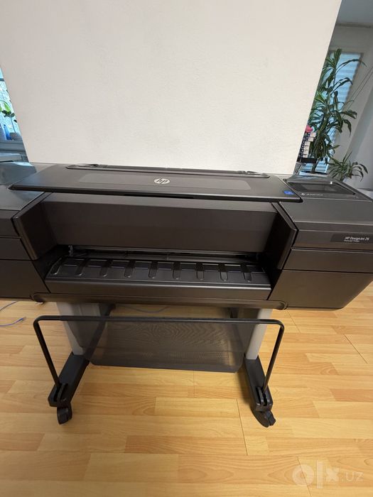 Принтер плоттер HP Deign Jet Z6 Large Format Post  Script 24 T8W15A