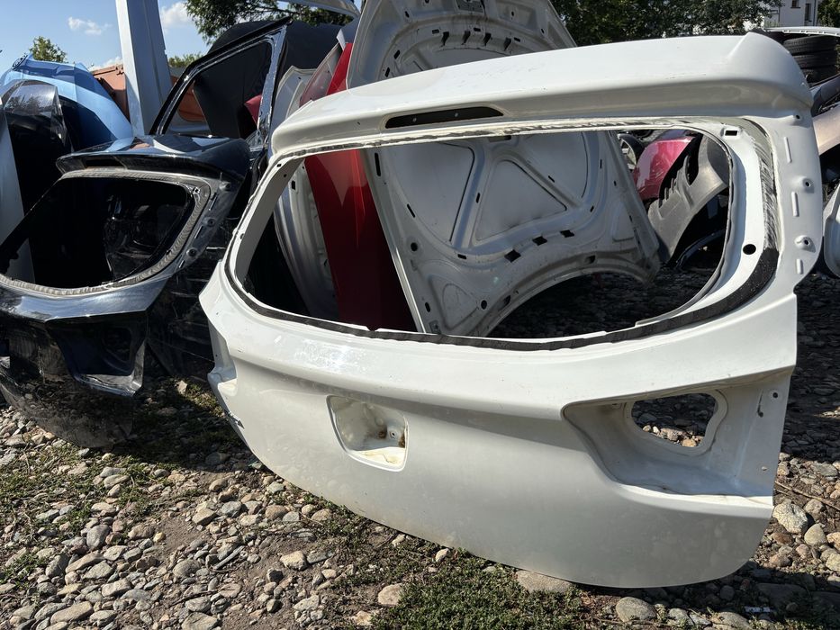 Капак/Багажник/Задна врата Kia Rio