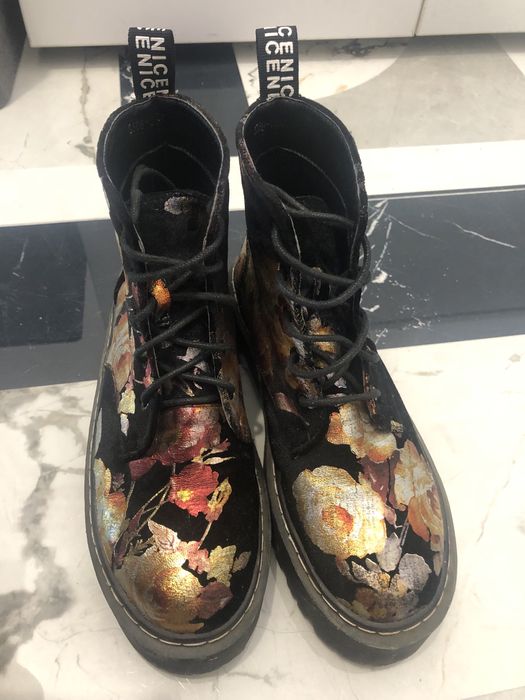 Ghete Chelsea cu motiv floral nr 37