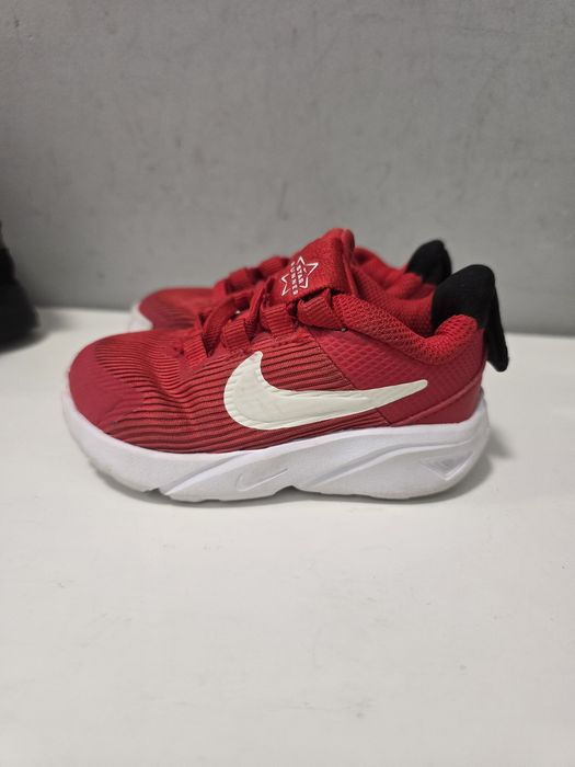 Боти и маратонки Nike,Adidas  21 и 22 номер