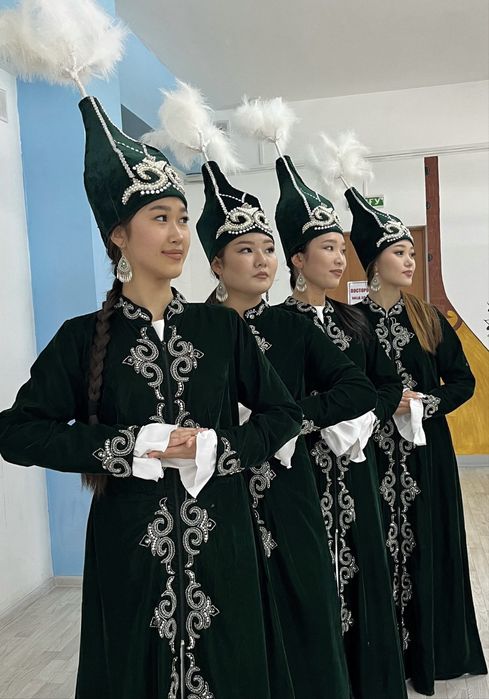 Танцевальные костюмы