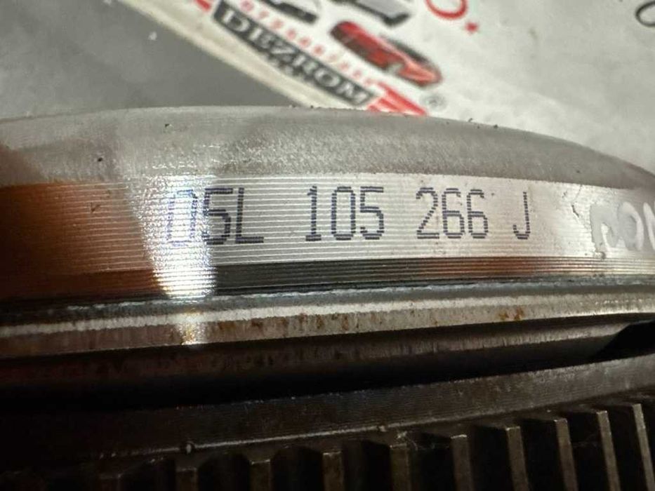 Volanta NOUA ( 0 KM ) 05L105266J Audi VW Skoda Cupra Seat 2.0 TTS TSI