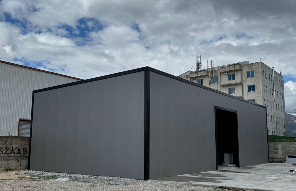 Hale metalice diferite dimensiuni