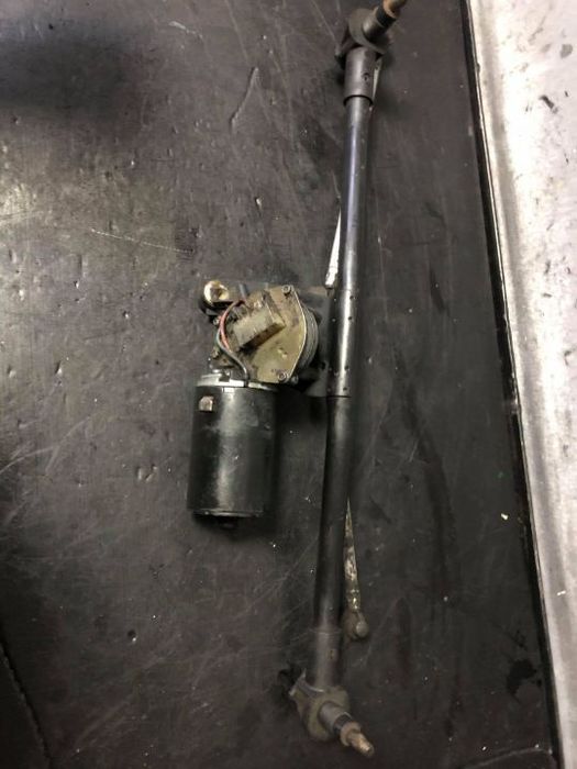 ansamblu stergatoare motoras opel kadett