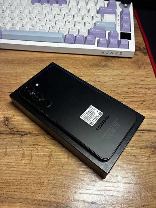 Samsung S23 256 ИДЕАЛ
