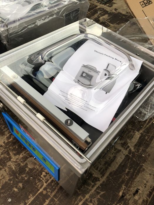 Професионални Вакуум Машина.