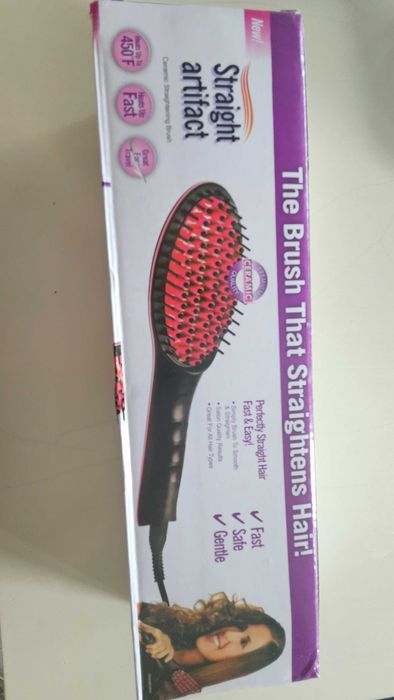 Керамична четка за изправяне на коса