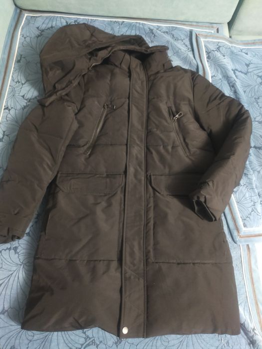 Продам зимние куртки б/у