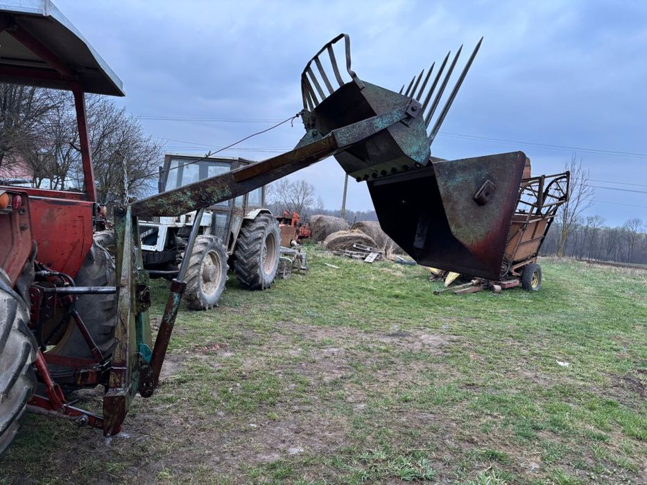 Încărcător în tirant