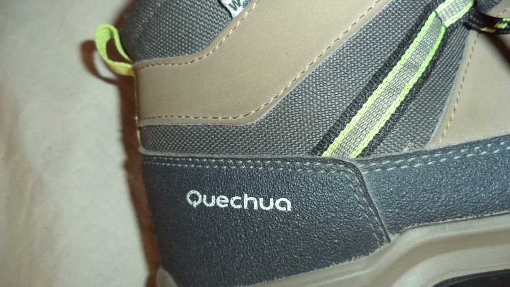 Продавам  почти нови детски боти - 37 номер