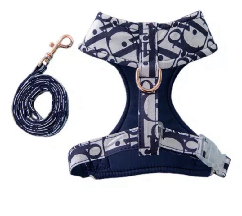 Нагръдник за малко куче