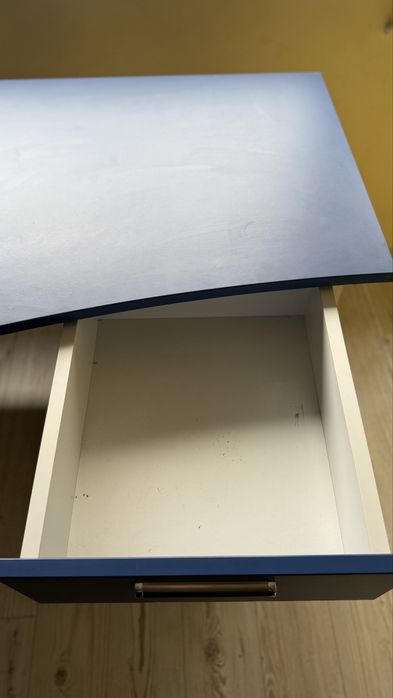 Детско бюро ПДЧ в син и светъл дървесен нюанс