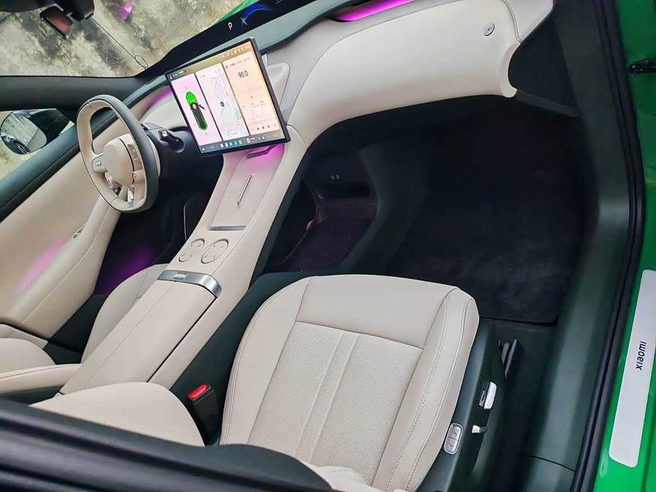 Xisaomi YU7 RWD 835km (5.9sec)