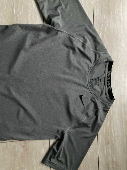 Найк Nike Pro Compression Dri Fit мъжка сива тениска размер L