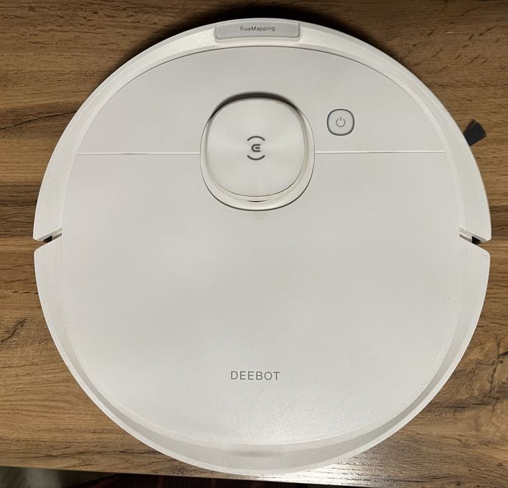 Робот-пылесос Ecovacs DEEBOT N8 белый